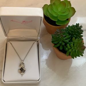 💎 diamond and black diamond necklace brand new!